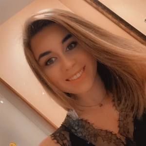 Meet your Posher, Savannah